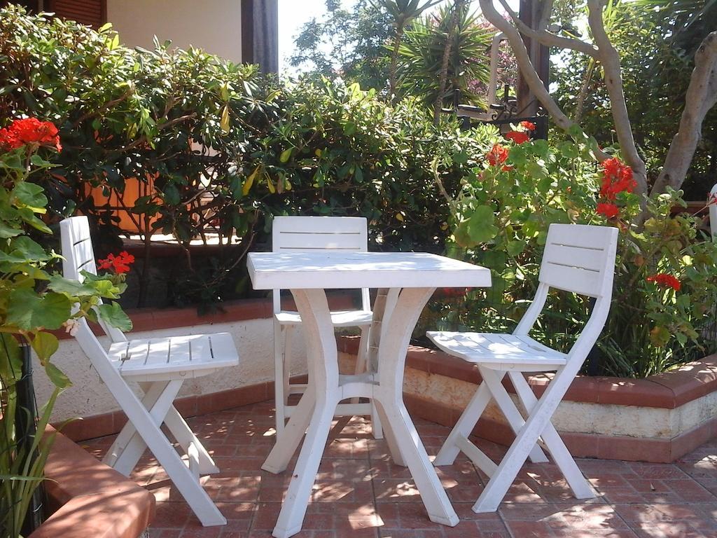 Nonnasara Bed And Breakfast Valderice Exterior foto