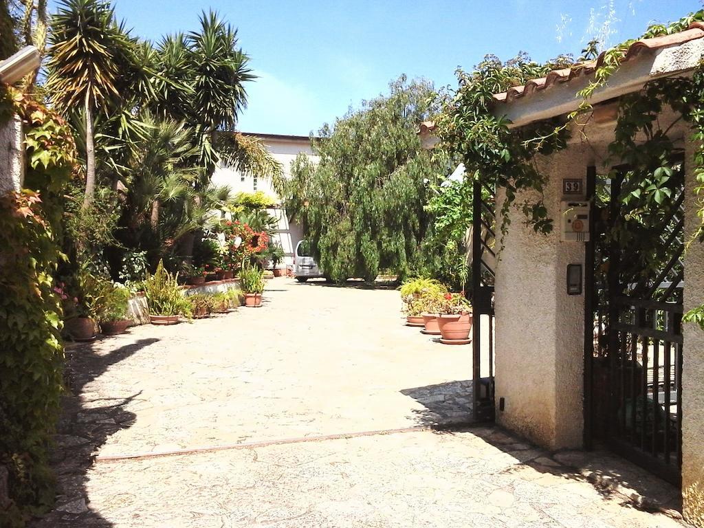 Nonnasara Bed And Breakfast Valderice Exterior foto