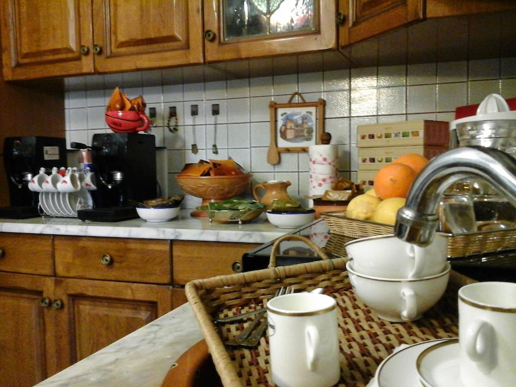 Nonnasara Bed And Breakfast Valderice Exterior foto